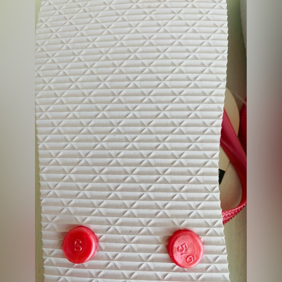 New with Tags Summer Pink Flamingo Tropical 🏝️ 🦩 🩴 Flip Flips - Picture 6 of 7